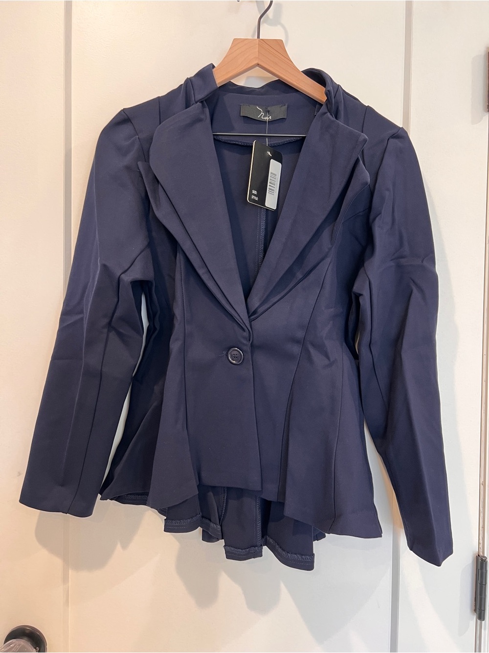 NEW NWT Noir Peplum Blazer
